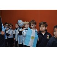 Los más pequeños celebraron el DIA DE LA BANDERA